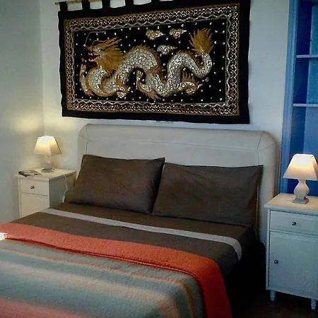 Swanlake Guest house 3*