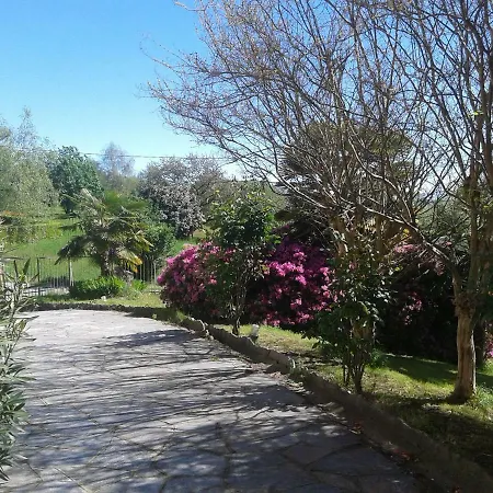 Swanlake Guest house Nebbiuno