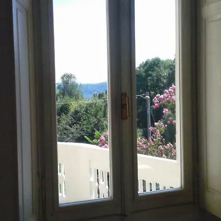 Guest house Swanlake