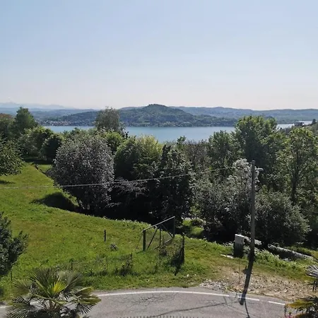 Swanlake Guest house Nebbiuno