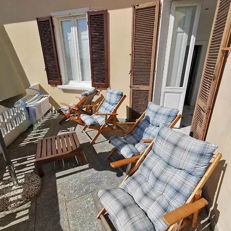 Swanlake Guest house Nebbiuno